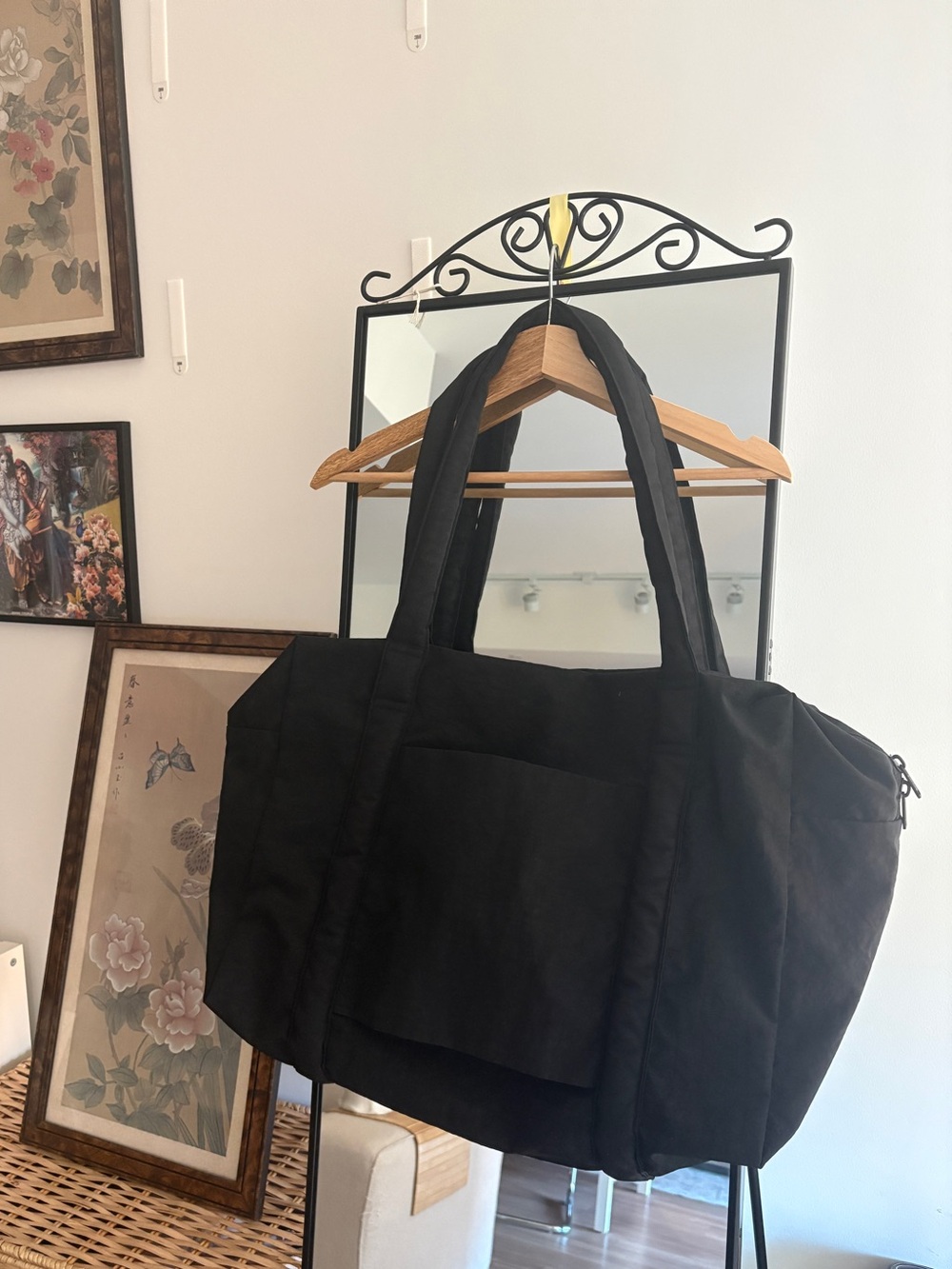 [BAGGU] Black Large (33 L) Cloud Carry-On Bag // Tote Travel Bag